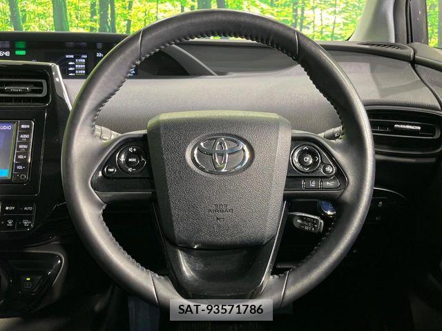 Toyota PRIUS 2022-03 7223871-10