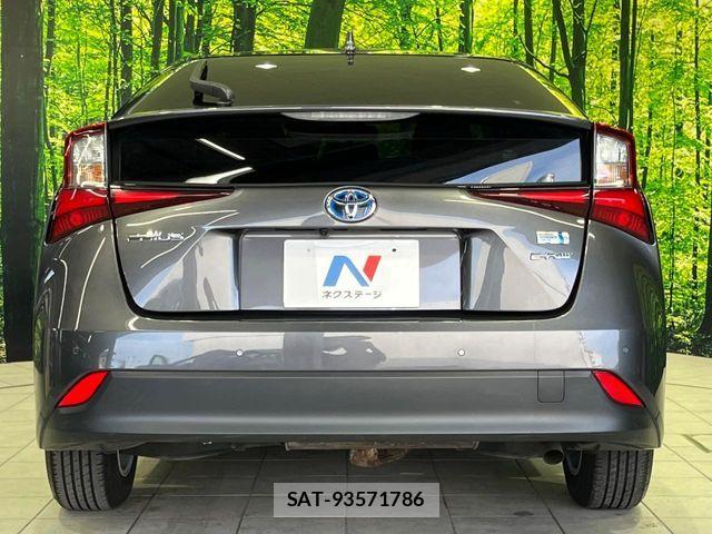 Toyota PRIUS 2022-03 7223871-14