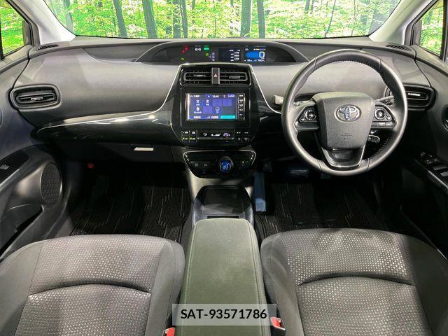 Toyota PRIUS 2022-03 7223871-1