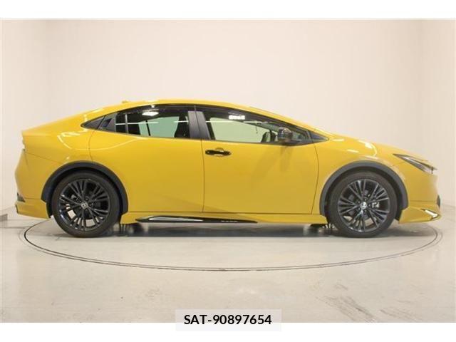 Toyota PRIUS 2024-07 7223881-12