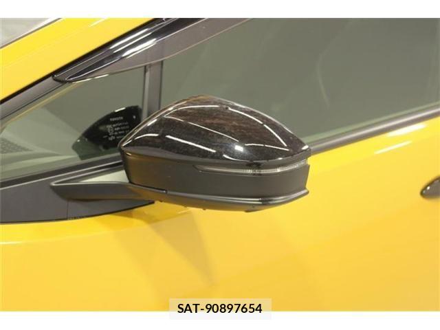 Toyota PRIUS 2024-07 7223881-18