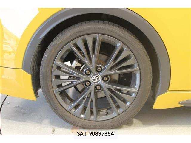 Toyota PRIUS 2024-07 7223881-21