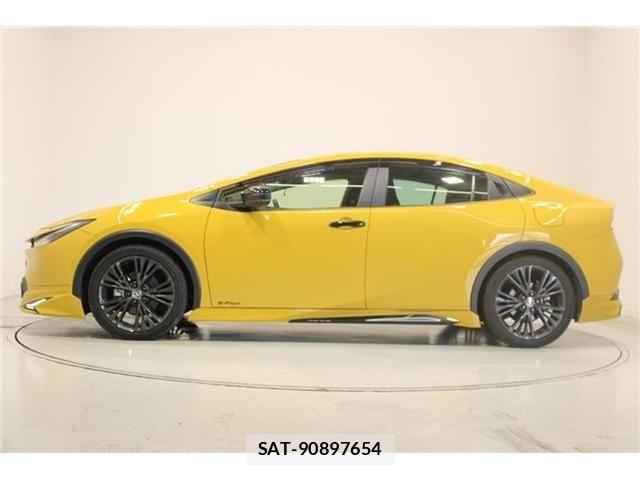 Toyota PRIUS 2024-07 7223881-8