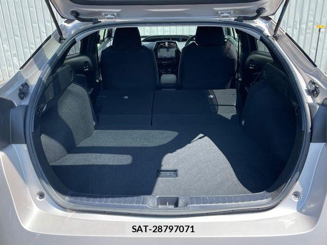 Toyota PRIUS 2018-03 7218437-10