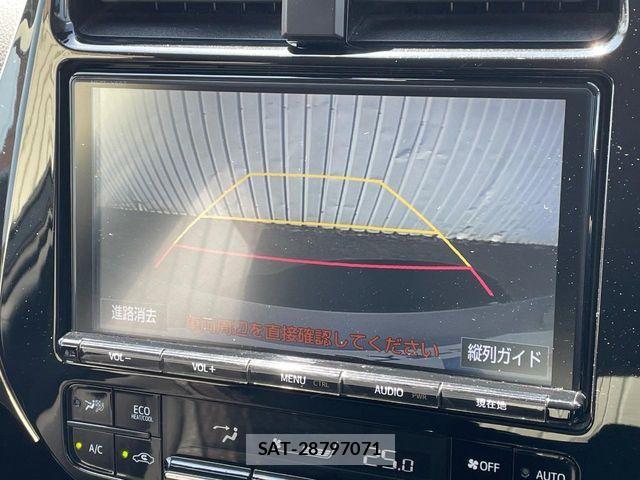 Toyota PRIUS 2018-03 7218437-4