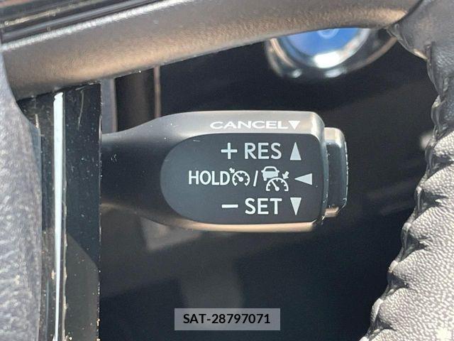 Toyota PRIUS 2018-03 7218437-5