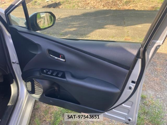 Toyota PRIUS 2021-05 7223869-10