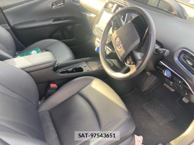 Toyota PRIUS 2021-05 7223869-11