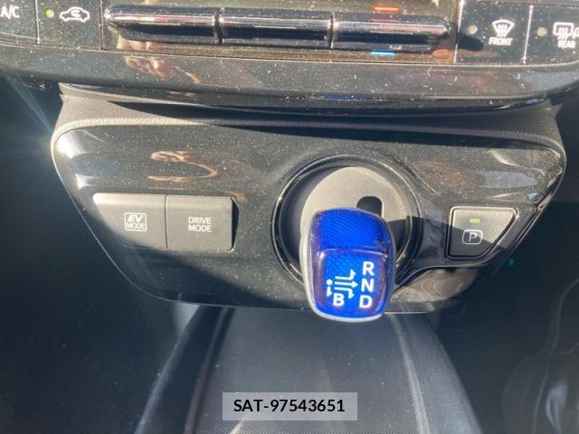 Toyota PRIUS 2021-05 7223869-22