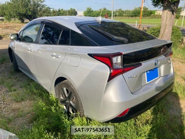 Toyota PRIUS 2021-05 7223869-7