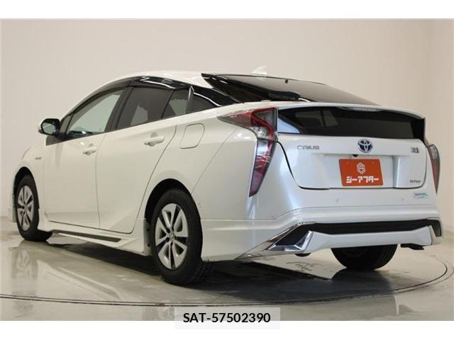 Toyota PRIUS 2016-10 7217274-9
