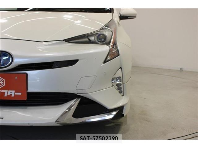 Toyota PRIUS 2016-10 7217274-13