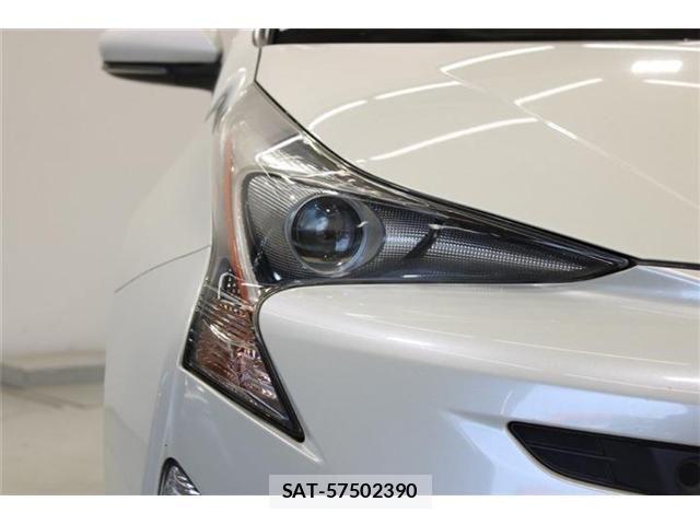 Toyota PRIUS 2016-10 7217274-16