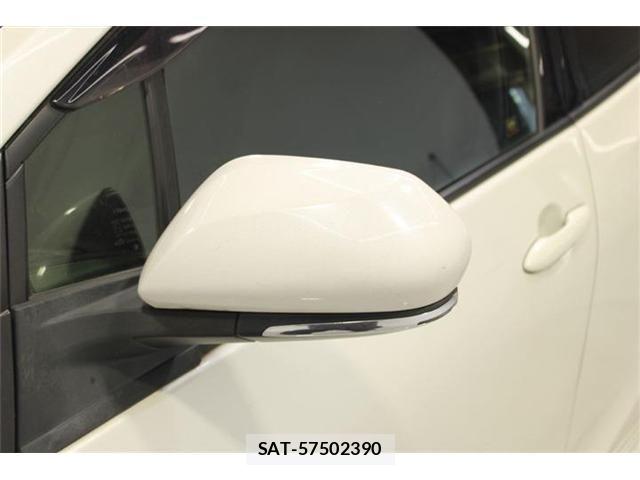 Toyota PRIUS 2016-10 7217274-19