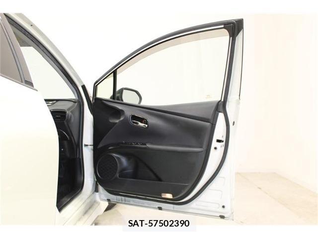 Toyota PRIUS 2016-10 7217274-27