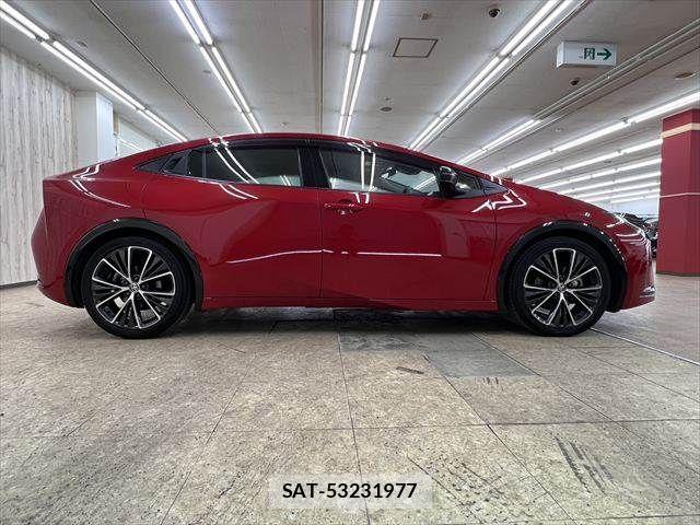 Toyota PRIUS 2023-01 7223876-15