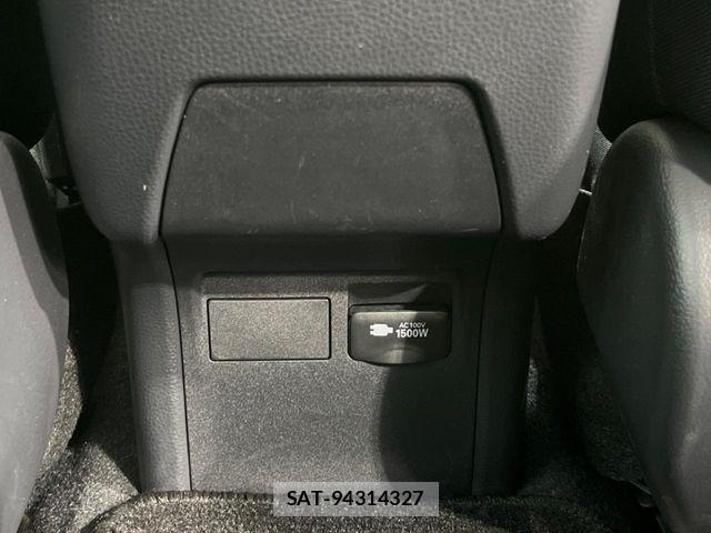 Toyota PRIUS 2025-02 7223884-5