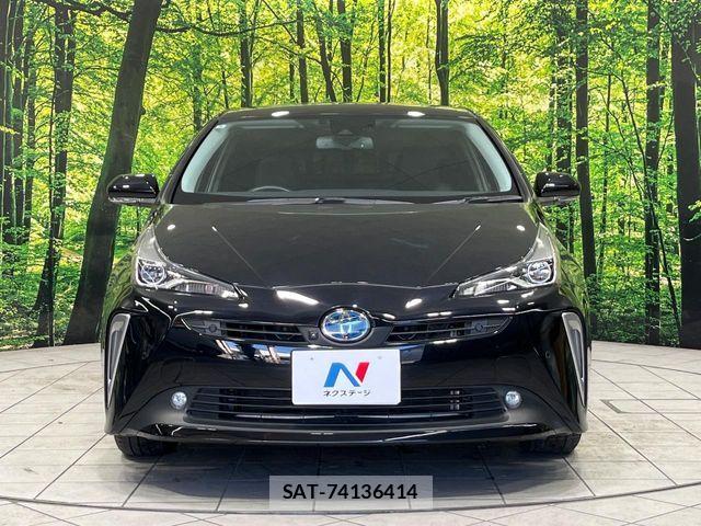 Toyota PRIUS 2022-05 7223872-13