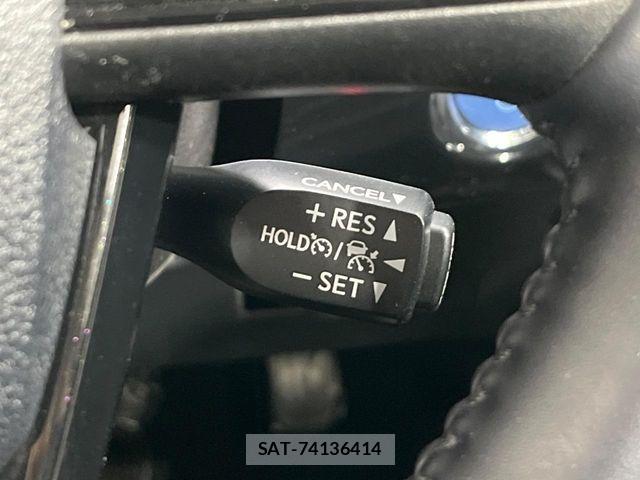 Toyota PRIUS 2022-05 7223872-6