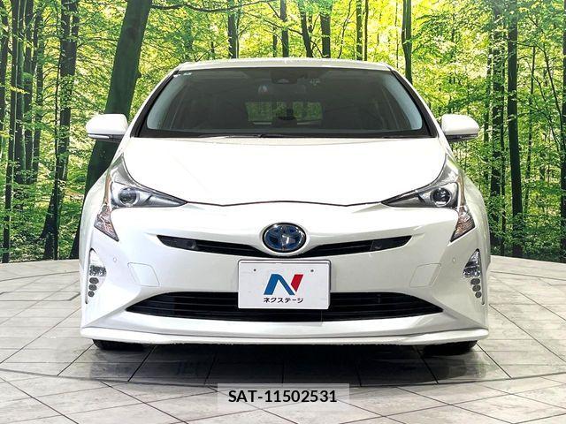 Toyota PRIUS 2016-08 7251977-14