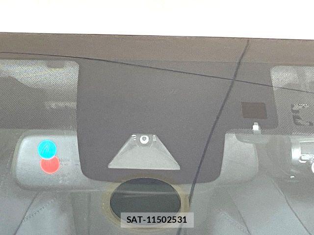 Toyota PRIUS 2016-08 7251977-2