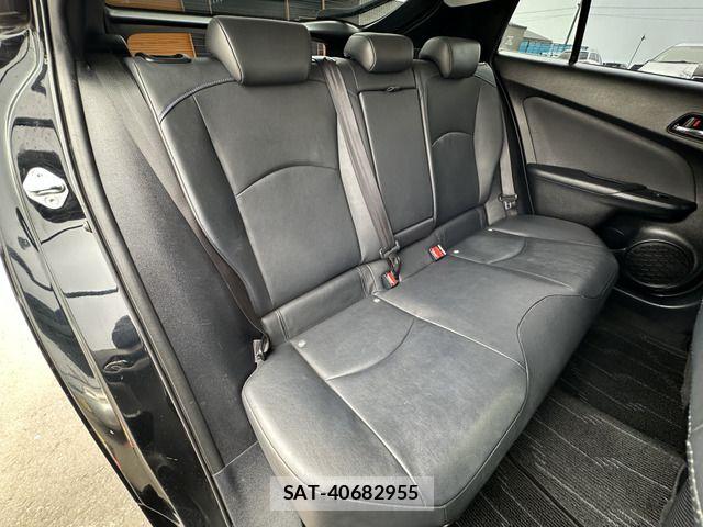 Toyota PRIUS 2016-01 7272745-9