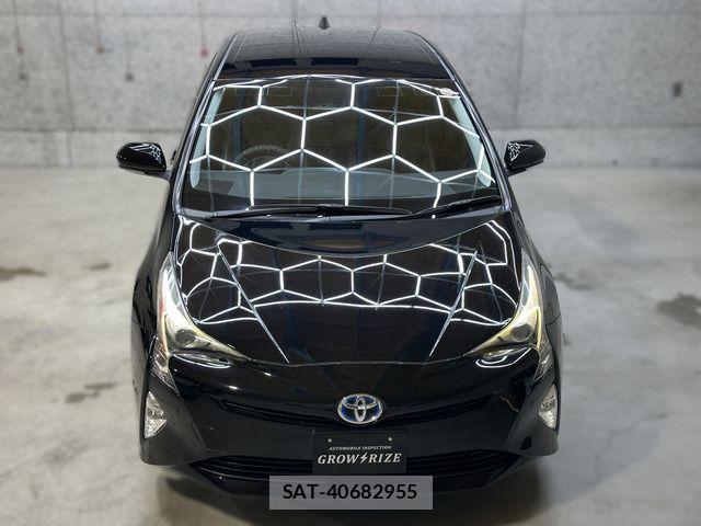 Toyota PRIUS 2016-01 7272745-13
