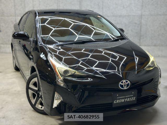 Toyota PRIUS 2016-01 7272745-15