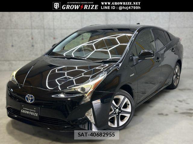 Toyota PRIUS 2016-01 7272745-2