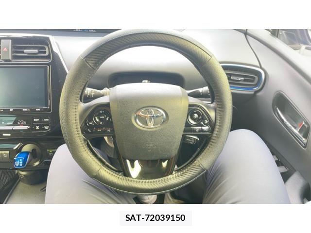 Toyota PRIUS 2020-06 7329498-11