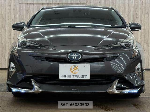 Toyota PRIUS 2016-06 7329512-15