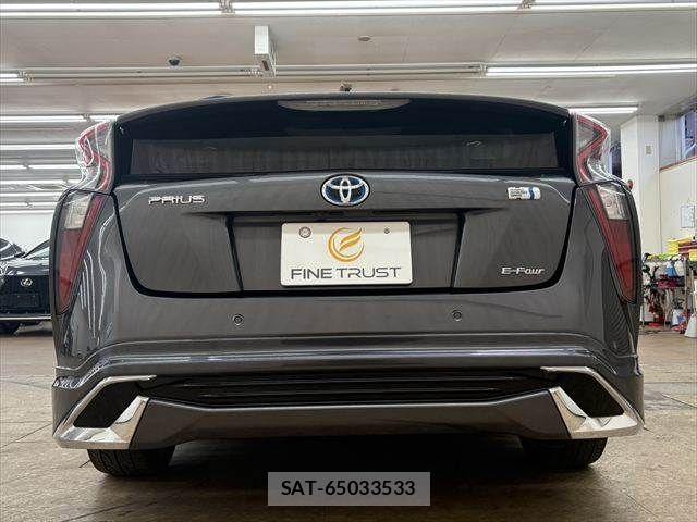 Toyota PRIUS 2016-06 7329512-18
