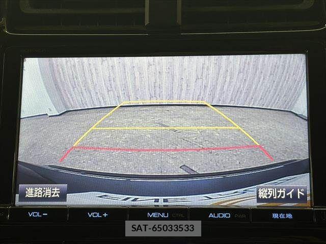 Toyota PRIUS 2016-06 7329512-4