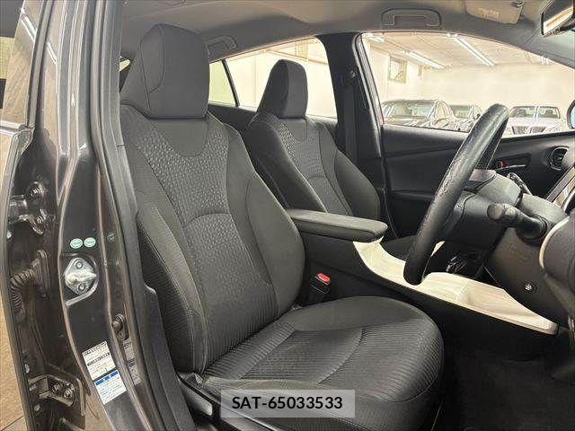 Toyota PRIUS 2016-06 7329512-8