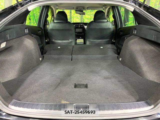 Toyota PRIUS 2019-09 7329491-10