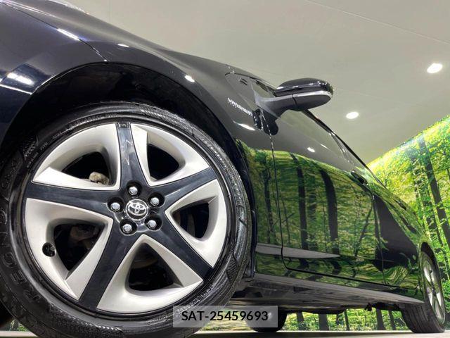 Toyota PRIUS 2019-09 7329491-12
