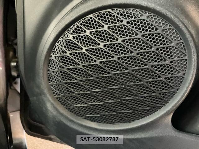 Toyota PRIUS 2016-03 7329516-13