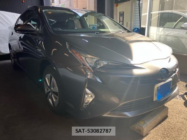 Toyota PRIUS 2016-03 7329516-1