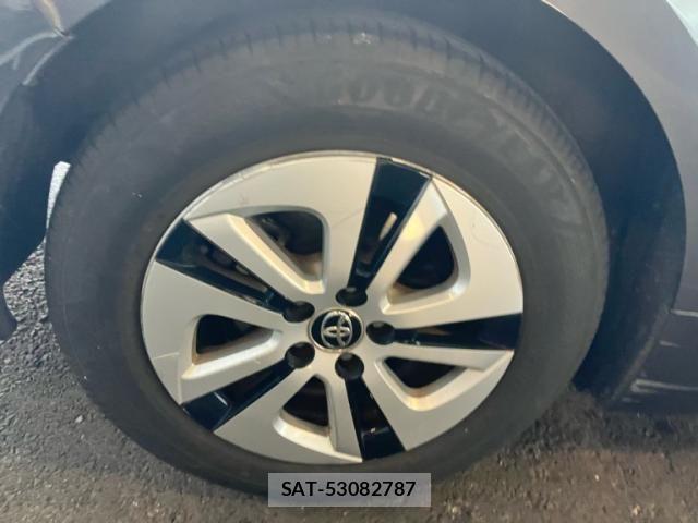 Toyota PRIUS 2016-03 7329516-6