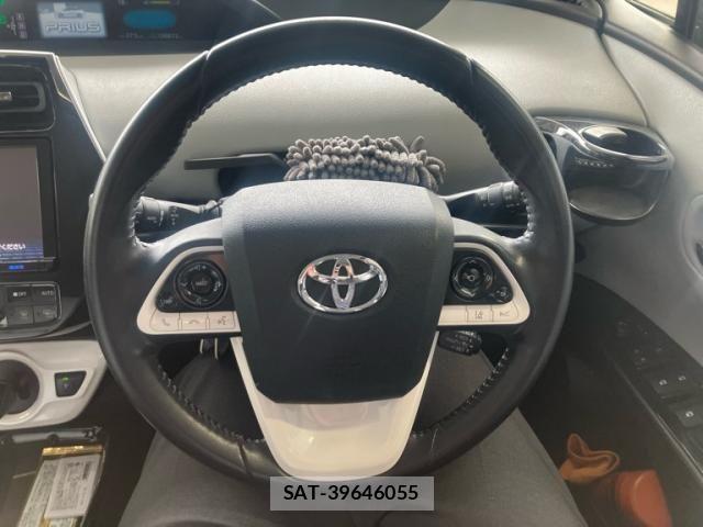 Toyota PRIUS 2016-05 7329500-16