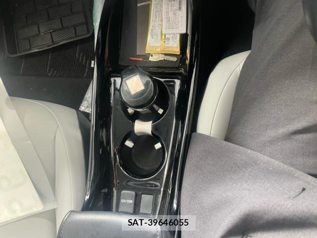 Toyota PRIUS 2016-05 7329500-19