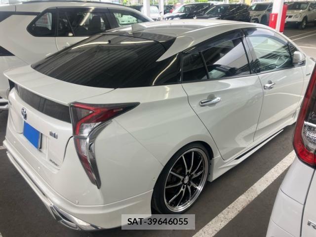 Toyota PRIUS 2016-05 7329500-4