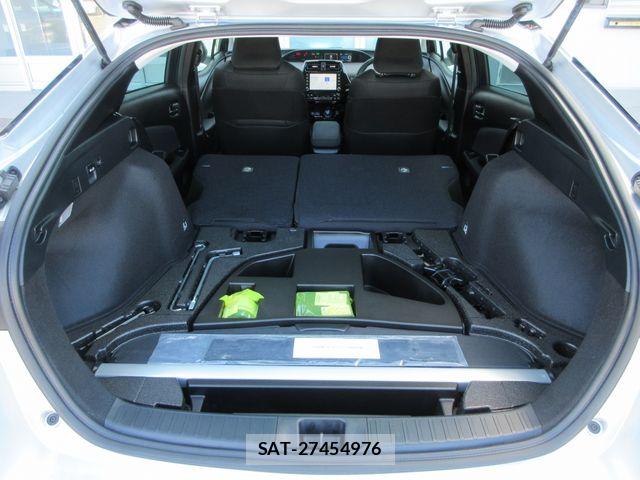 Toyota PRIUS 2023-01 7329511-16