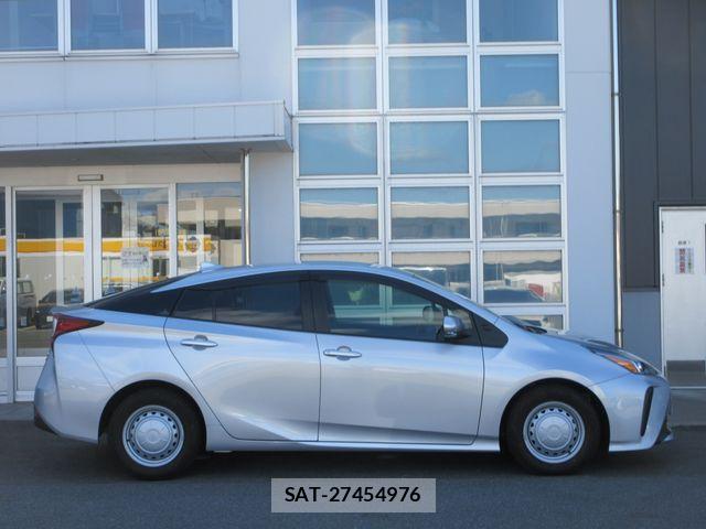 Toyota PRIUS 2023-01 7329511-23