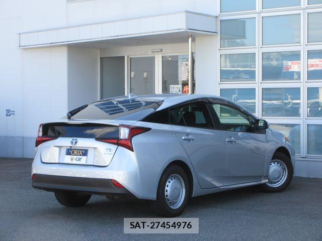 Toyota PRIUS 2023-01 7329511-2