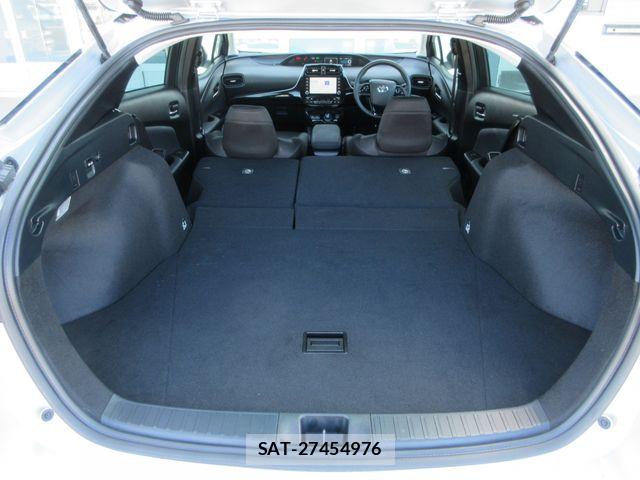 Toyota PRIUS 2023-01 7329511-29
