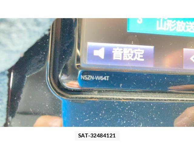 Toyota PRIUS 2016-03 7329519-20