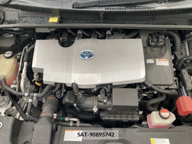 Toyota PRIUS 2016-02 7329515-9