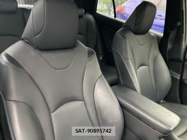 Toyota PRIUS 2016-02 7329515-12