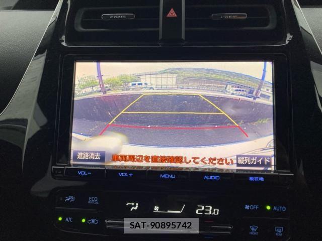 Toyota PRIUS 2016-02 7329515-19
